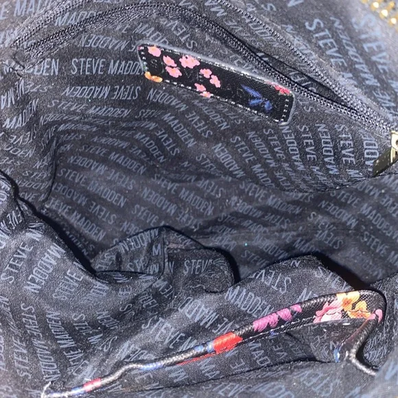 🩷 EUC Steve Madden crossbody - Picture 4 of 4